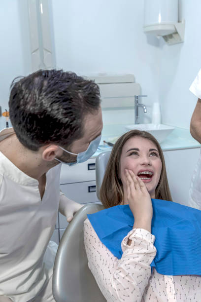Best Dentist Open Late Near Me  in Agua Fria, NM